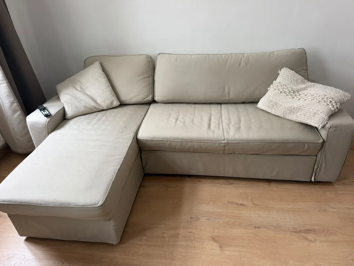 Ausziehbare Ikea Sofa beige, € 50,- (1070 Wien)