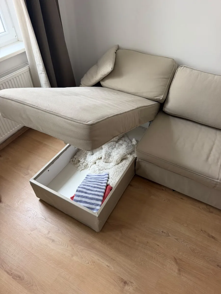 Ausziehbare Ikea Sofa beige, € 50,- (1070 Wien)