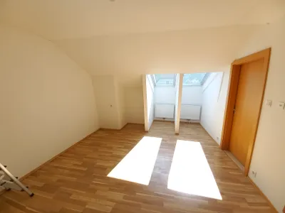 1-Zimmer-Wohnung mieten in Bruck-Mürzzuschlag – 25 m², € 271 – Bild 3 von 9