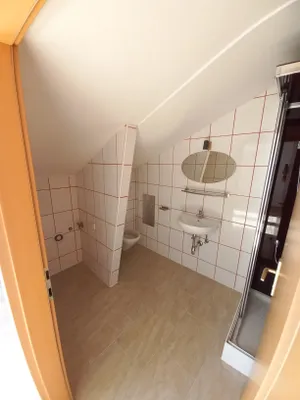 1-Zimmer-Wohnung mieten in Bruck-Mürzzuschlag – 25 m², € 271 – Bild 4 von 9