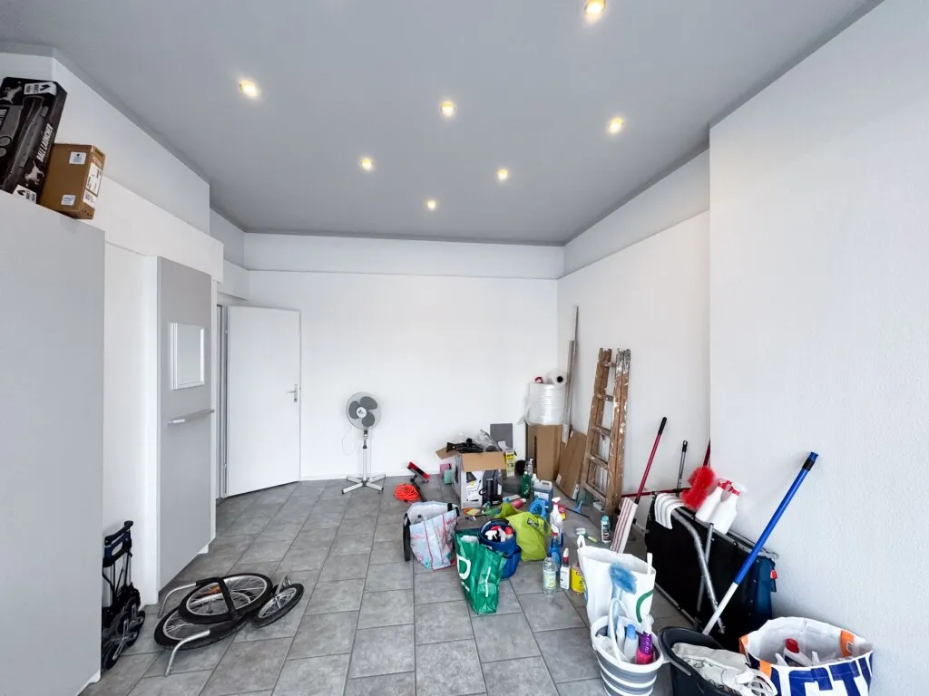 86 m² für Atelier, Einzelhandel, Studio, Büro etc. im EG zu verkaufen! Zwei StraßenzugängeWattgasse! - Ansicht 3