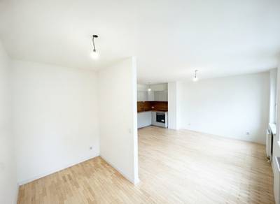 Helle 1-Zimmerwohnung im 5. Bezirk!