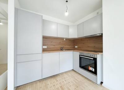Helle 1-Zimmerwohnung im 5. Bezirk! – Bild 2