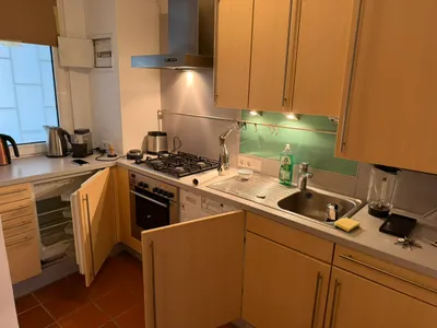 PERFEKTE LAGE l JOSEFSTADT l VOLKSGARTEN - Schöne Altbauwohnung (Möbeliert) – Bild 2