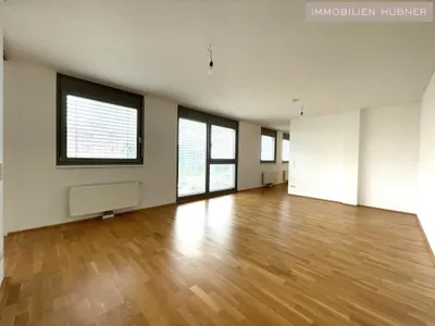 5. OG!!! Unmittelbare U3-Nähe!! Toller Blick!!! Schöne 2-Zimmer Neubauwohnung!!! – Bild 3