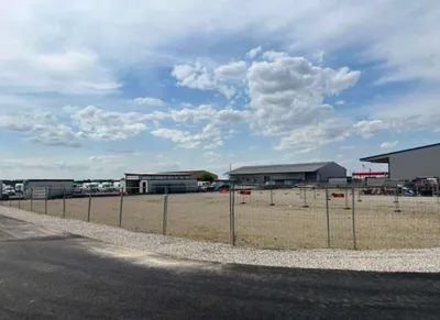 Gewerbeimmobilie mieten in Gänserndorf – 3 000 m², € 1 – Bild 9 von 10