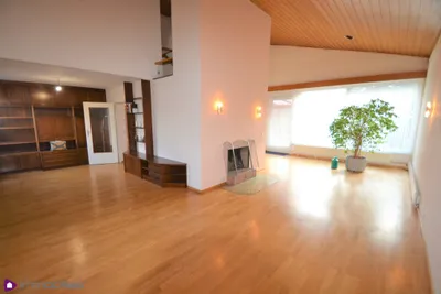 6-Zimmer-Gewerbeimmobilie mieten in Gänserndorf – 220 m², € 2.550 – Bild 1 von 39
