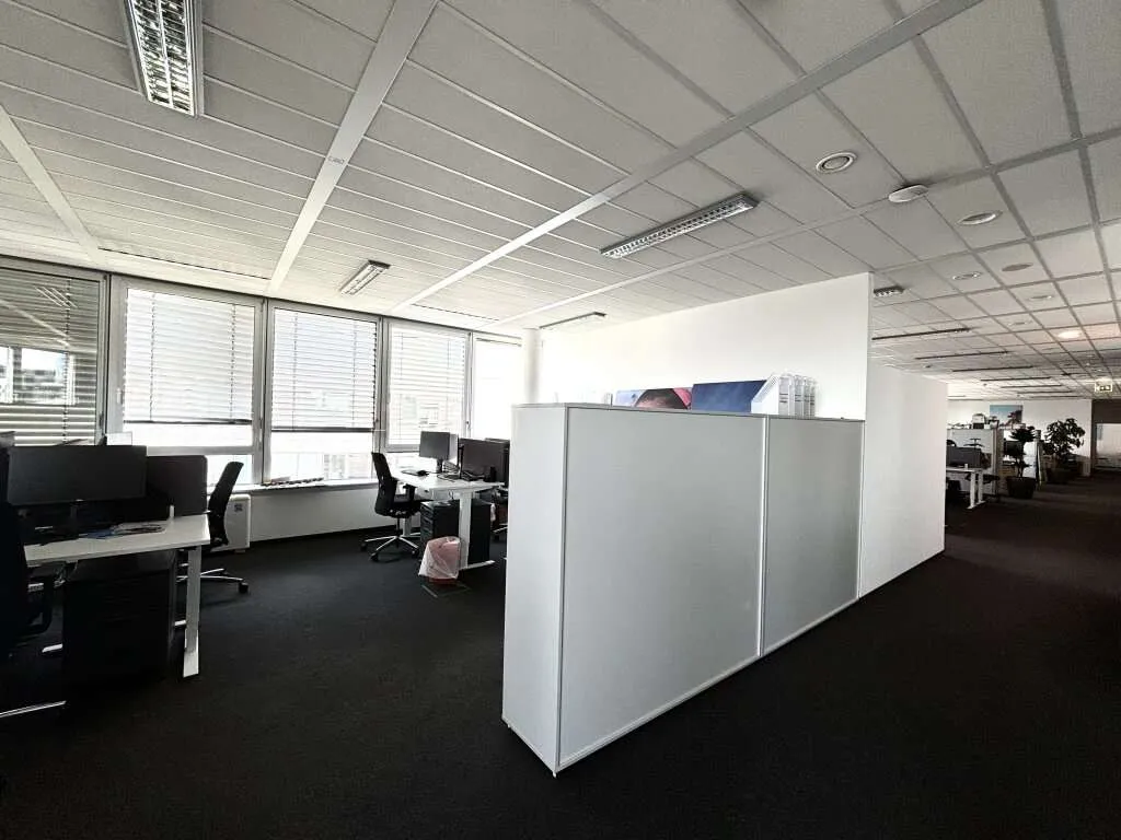 1190! SKYLINE BÜRO: Bürofläche (teilbar) direkt bei U4/Station Spittelau! - Ansicht 3