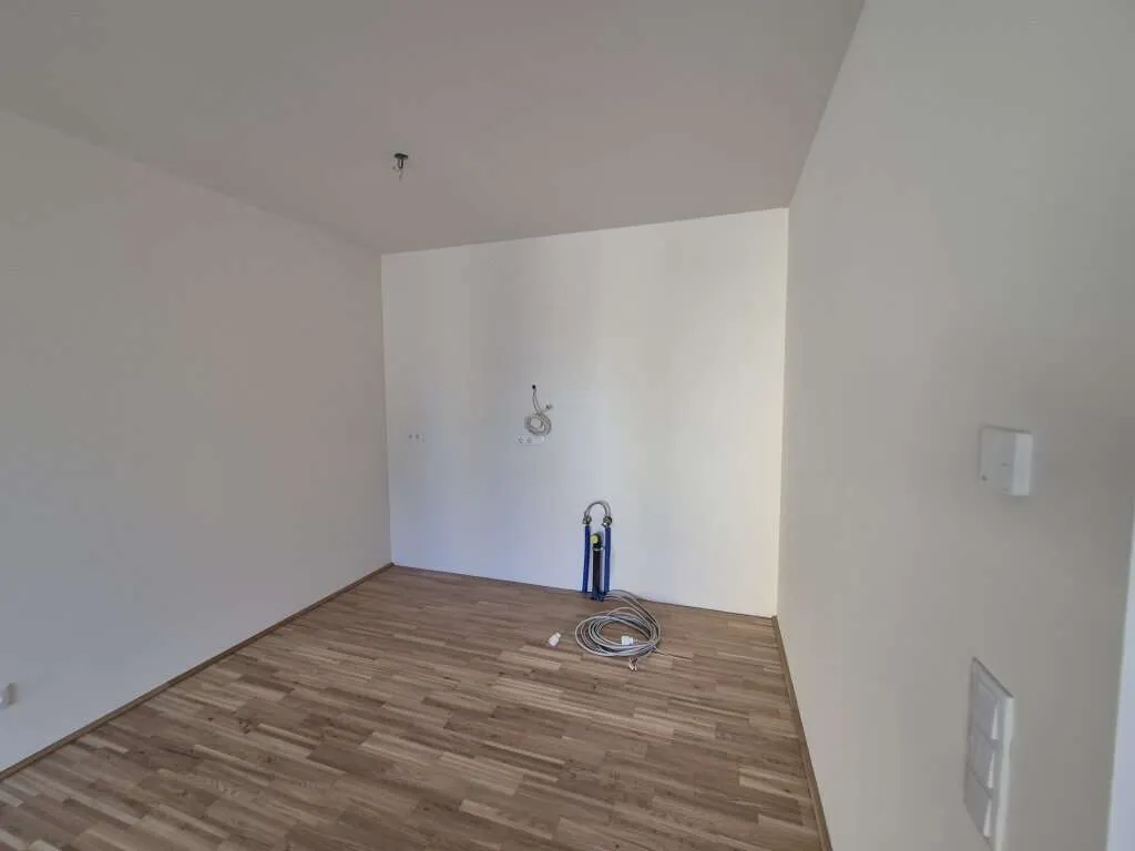 Sonnige 3-Zimmer-Wohnung mit cleverem Grundriss & Loggia - Ansicht 2