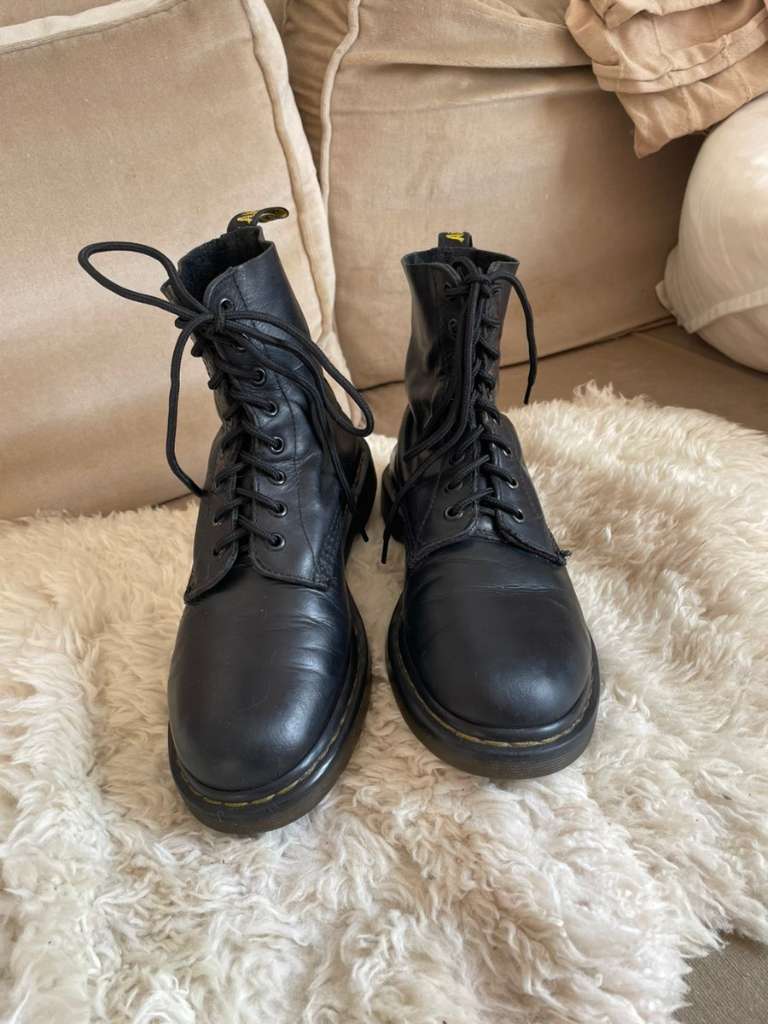 Dr martens 2025 39 willhaben