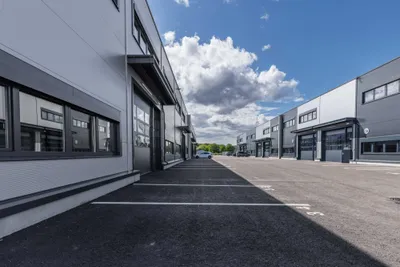 Gewerbeimmobilie mieten in Korneuburg – 275 m², € 10 – Bild 6 von 14