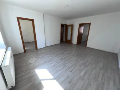 3-Zimmer-Wohnung mieten in Leoben – 65 m², € 691 – Bild 2 von 8
