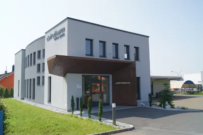 6-Zimmer-Gewerbeimmobilie mieten in Graz-Umgebung – 170 m², € 1.950