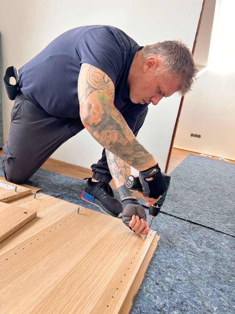 Montage aller Möbel, Badezimmer Montage, Allround Handwerker, Umzug