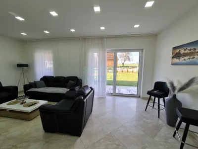 4-Zimmer-Haus kaufen in Linz Land – 109 m², € 429.000 – Bild 2 von 5