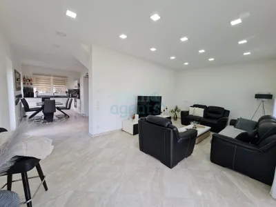 4-Zimmer-Haus kaufen in Linz Land – 109 m², € 429.000 – Bild 3 von 5