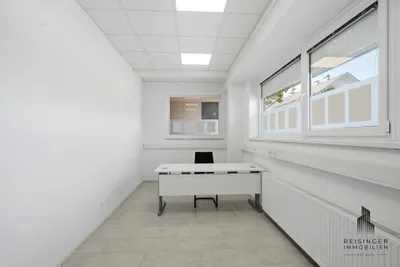 7-Zimmer-Gewerbeimmobilie mieten in Wels – 226 m², € 2.490 – Bild 9 von 19
