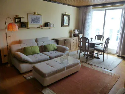 Voll möbeliertes Apartment All inclusive (Strom , Gas , Internet WLAN) Ruhelage , Provisionsfrei
