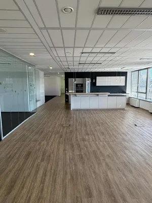 Gewerbeimmobilie mieten in Wien – 566 m², € 12.961