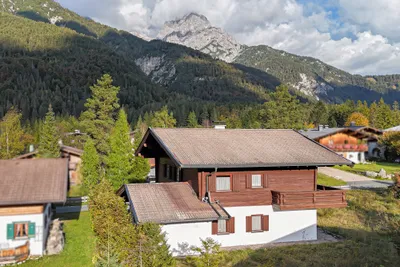 Haus kaufen in Kitzbühel – 170 m², € 990.000 – Bild 5 von 12