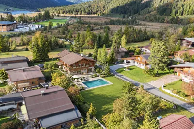 Haus kaufen in Kitzbühel – 170 m², € 990.000 – Bild 2 von 12