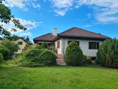 4-Zimmer-Haus mieten in Sankt Pölten Land – 100 m², € 1.275