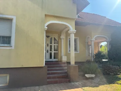 Haus kaufen in Neusiedl am See – 140 m², € 470.000 – Bild 1 von 16