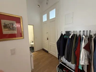 Entzückende 2-Zimmer-Stadtwohnung im Herzen Wiens! – Bild 2