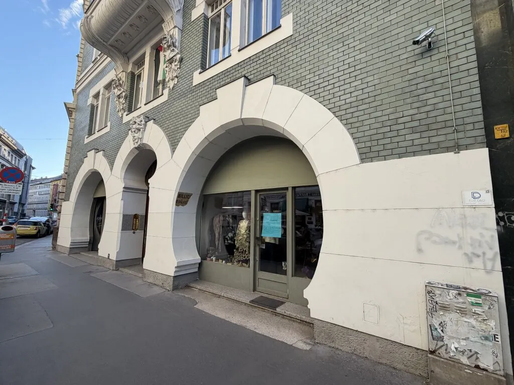 Geschäftslokal in denkmalgeschütztem Haus - Frequenzlage (ablösefrei/befristet) - Ansicht 3