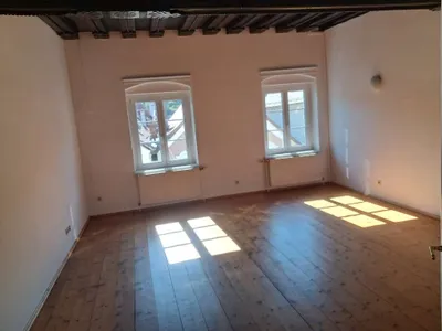 2-Zimmer-Wohnung mieten in Waidhofen an der Ybbs – 78 m², € 780 – Bild 1 von 14