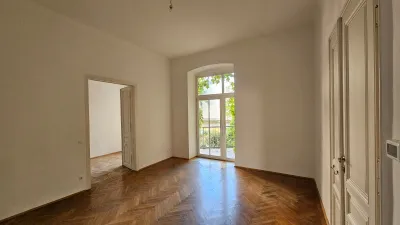 Altbauwohnung mit Balkon nächst Naschmarkt – Bild 3