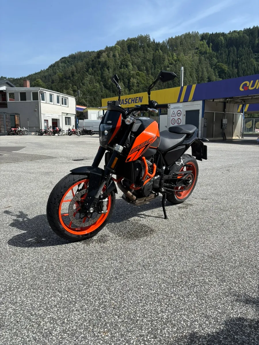 KTM 690