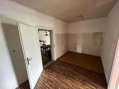 10-Zimmer-Haus kaufen in Bruck-Mürzzuschlag – 240 m², € 120.000 – Bild 9 von 17