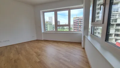 Erstbezug im Village, 2 Zimmer mit Balkon zur Miete im 4.Stock