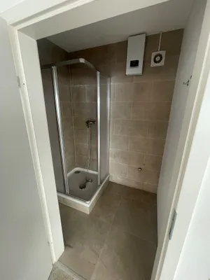 Gewerbeimmobilie mieten in Baden – 152 m², € 1.800 – Bild 9 von 11
