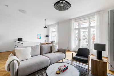 5-Zimmer-Wohnung mieten in Wien – 99 m², € 4.475