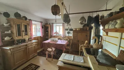 10-Zimmer-Immobilie kaufen in Braunau am Inn – 300 m², € 450.000 – Bild 4 von 9