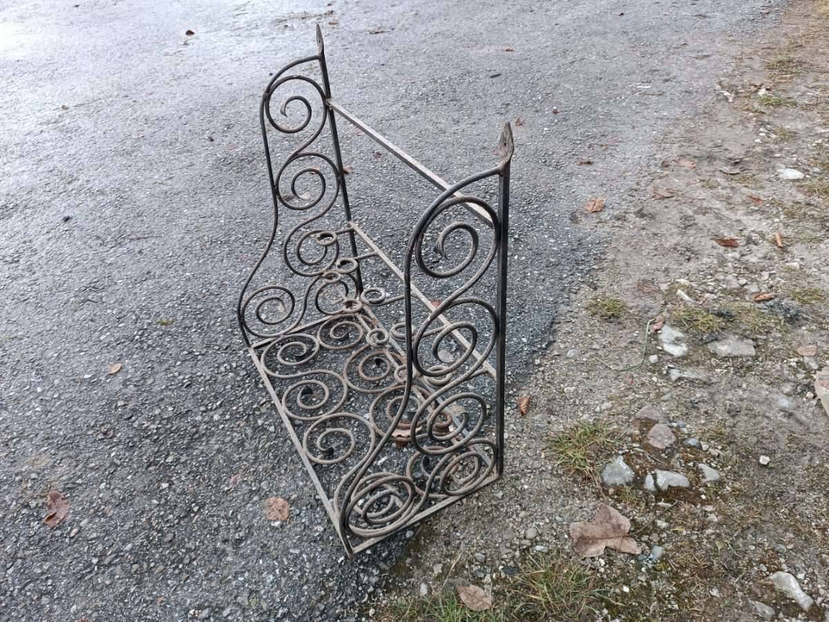 Stnder fr angelruten,  22,- (5324 Faistenau) - willhaben