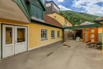 15-Zimmer-Immobilie kaufen in Krems Land – 260 m², € 980.000 – Bild 21 von 23