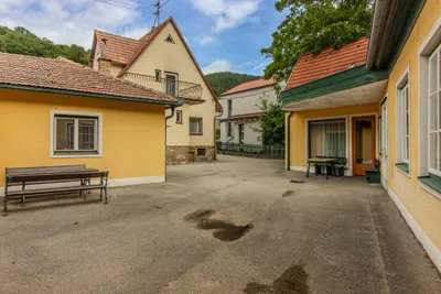 15-Zimmer-Immobilie kaufen in Krems Land – 260 m², € 980.000 – Bild 20 von 23