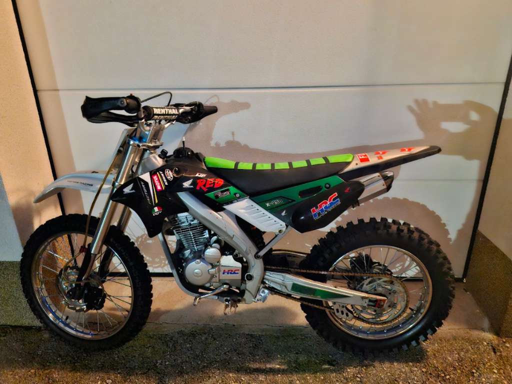 X-Moto Motocross