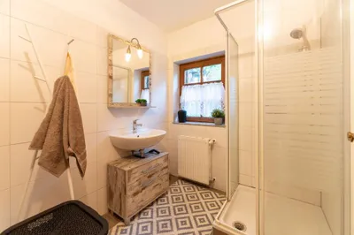 6-Zimmer-Haus mieten in Graz – 150 m², € 1.719 – Bild 4 von 11