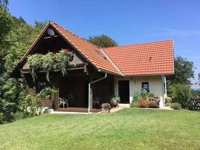 6-Zimmer-Haus mieten in Graz – 150 m², € 1.719 – Bild 1 von 11