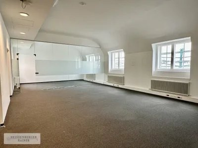 5-Zimmer-Gewerbeimmobilie mieten in Wien – 333 m², € 6.090 – Bild 2 von 12