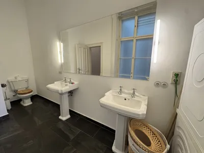 7-Zimmer-Wohnung mieten in Wien – 323 m², € 4.569 – Bild 12 von 13