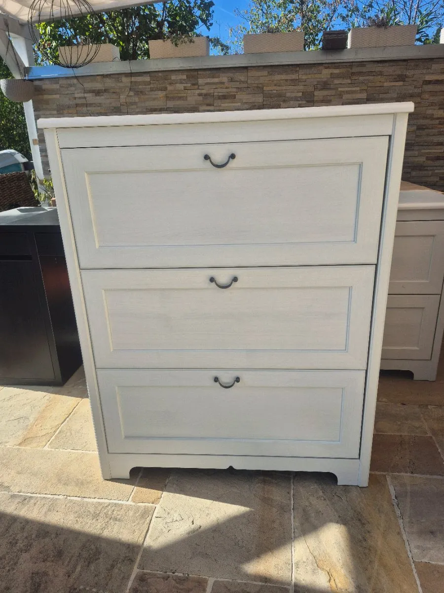 Ikea Kommode, € 30,- (1220 Wien)