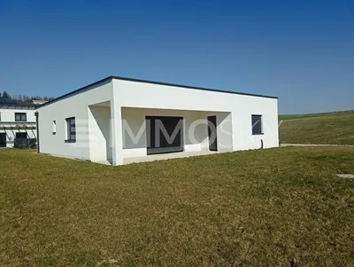 4-Zimmer-Haus kaufen in Wels-Land – 112 m², € 619.000 – Bild 1 von 5
