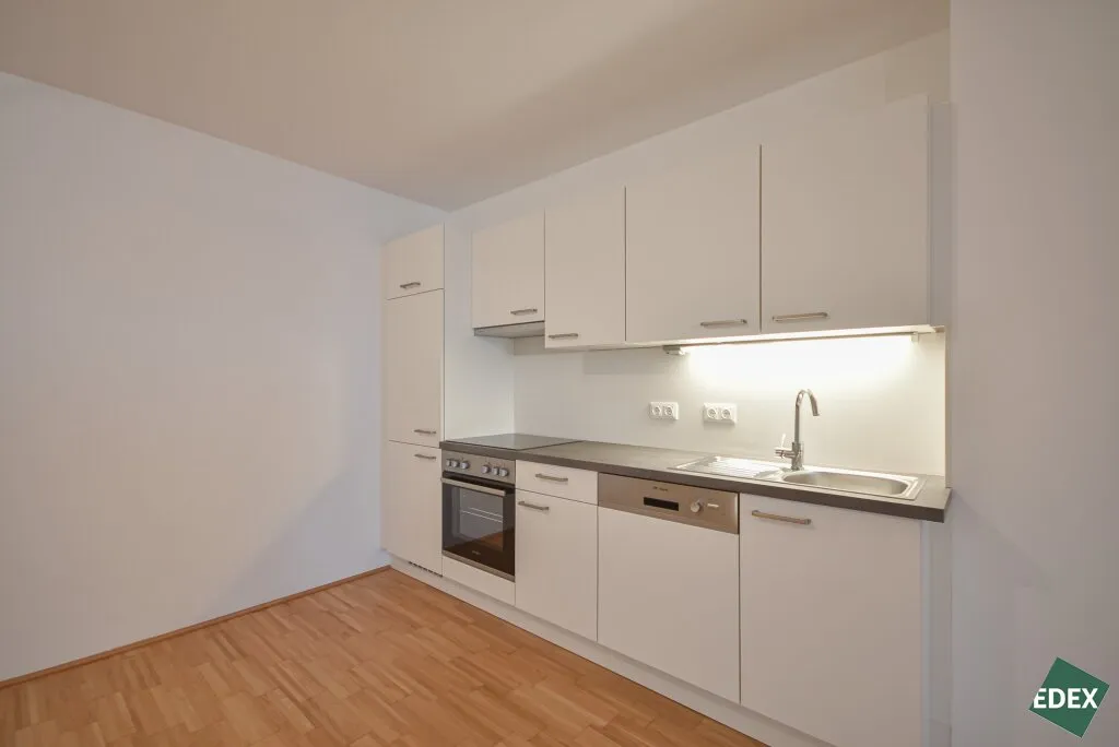 Ruhelage: wunderschöne 3-Zimmer-Wohnung mit Loggia - Vista 3
