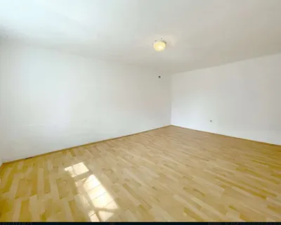 Haus kaufen in Vöcklabruck – 144 m², € 320.000 – Bild 5 von 30