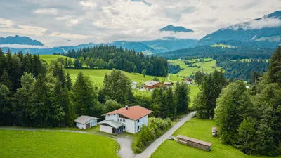 8-Zimmer-Immobilie kaufen in Kitzbühel – 322,7 m², € 4.190.000 – Bild 6 von 13